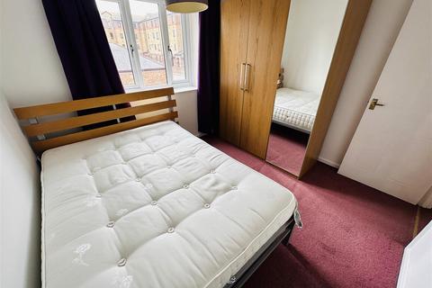 1 bedroom flat to rent, BPC00519 Caslon Court, Somerset Street, Bristol