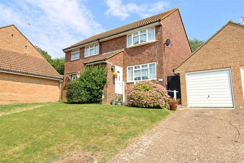 35 Barn Close, Seaford, BN25 3EW