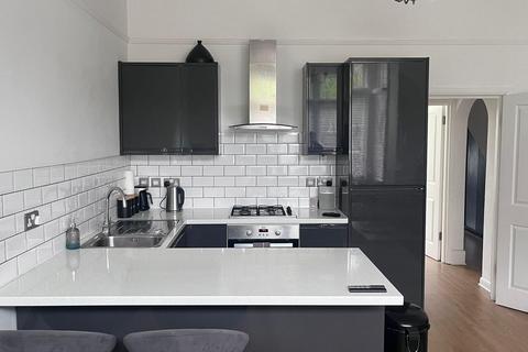 2 bedroom flat to rent, Anerley Park, London