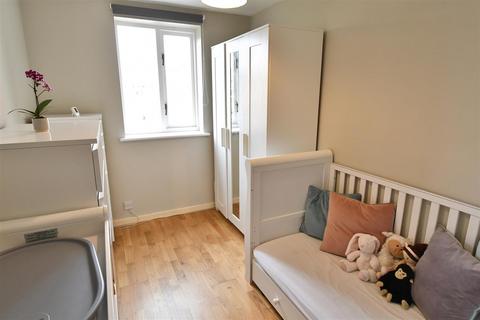 2 bedroom flat for sale, Prince Regent Court, Charlotte Street, Leamington Spa