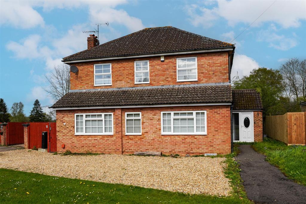 Badgeworth Lane, Cheltenham 4 bed detached house for sale £700,000