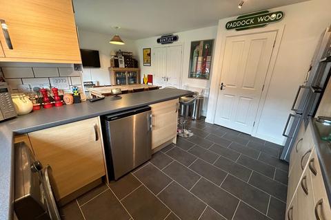 4 bedroom townhouse for sale, Buzzard Rise, Stowmarket, IP14