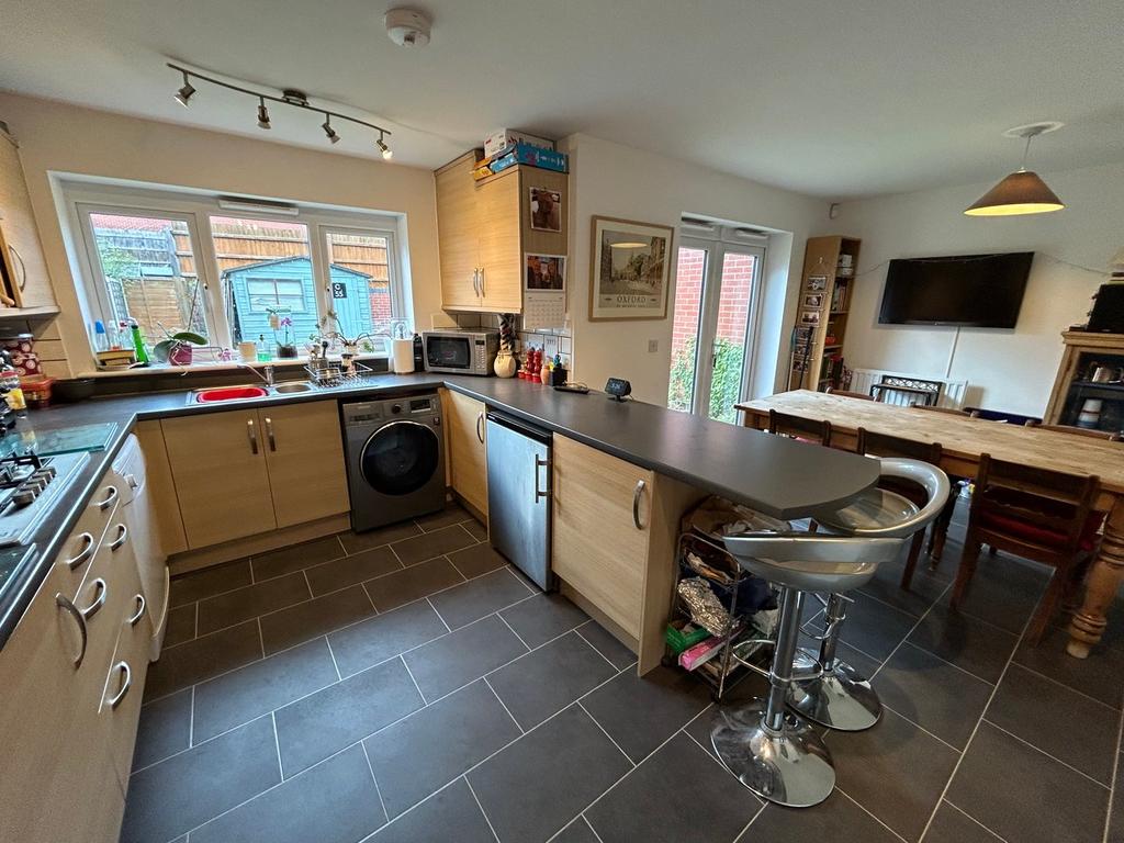 Buzzard Rise, Stowmarket, IP14 4 bed townhouse for sale - £350,000