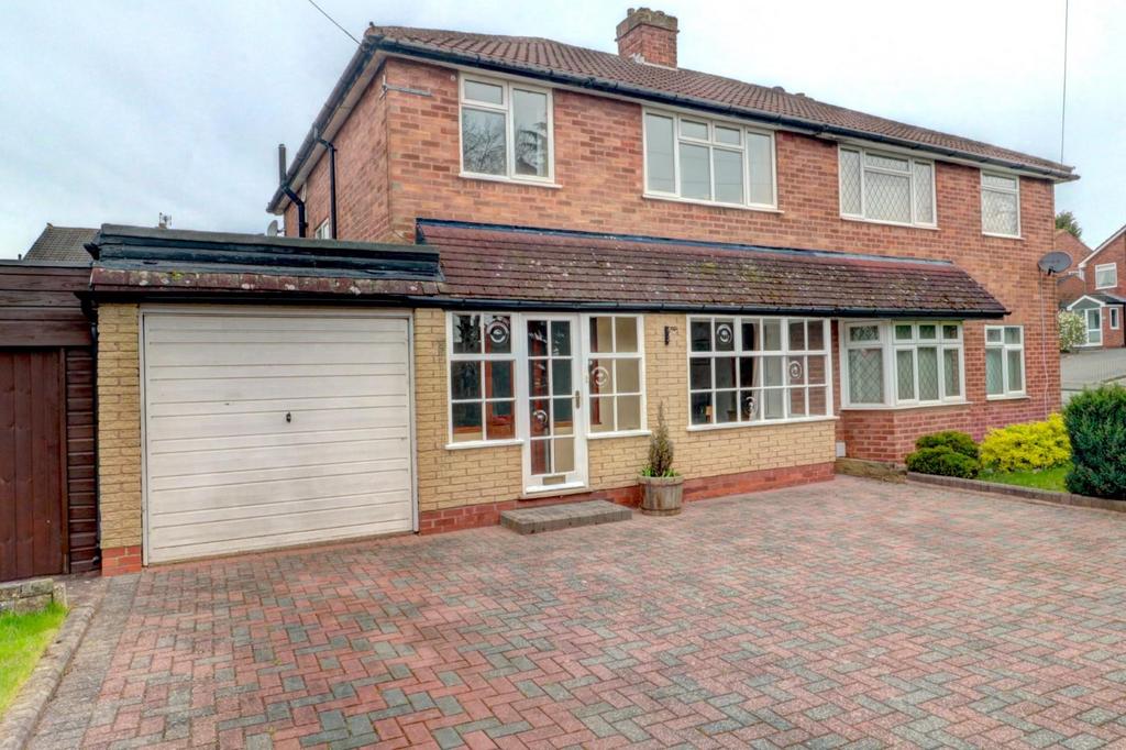 Cherrywood Road, Streetly, Sutton... 3 bed semidetached house for sale