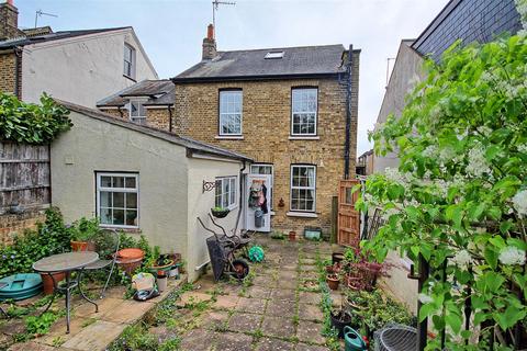 4 bedroom detached house for sale, Trinity Road, Ware SG12