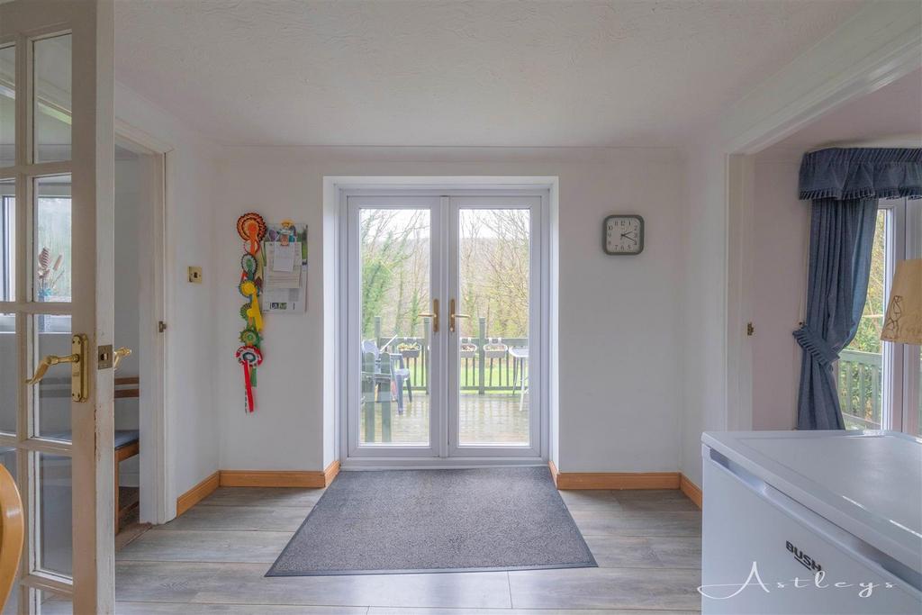 Kitchen patio doors to decked area