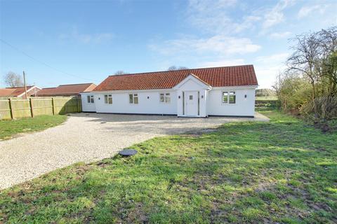 2 bedroom detached bungalow for sale, Rimac, Saltfleetby LN11