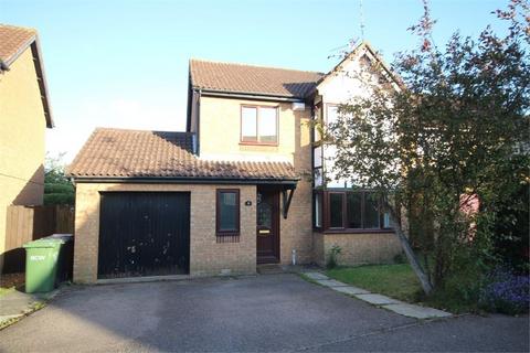 4 bedroom detached house to rent, Chatsworth Drive, Wellingborough, NN8