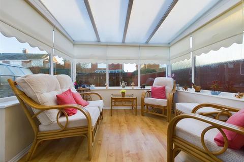 2 bedroom semi-detached bungalow for sale, Hampton Road, Marden Farm Estate, North Shields