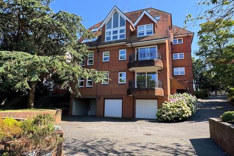 2 bedroom flat for sale, St. Johns Road, Meads, Eastbourne