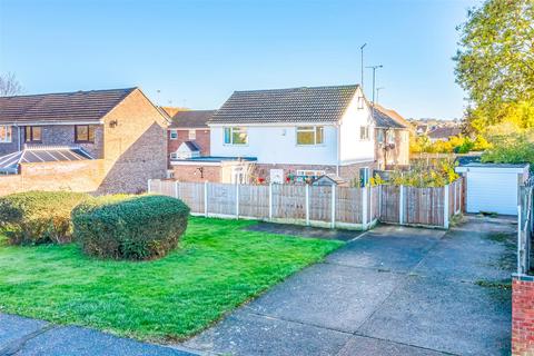 3 bedroom semi-detached house for sale, Salem Walk, Rayleigh SS6