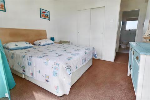 3 bedroom property for sale, Waterside Holiday Park, Corton, Lowestoft