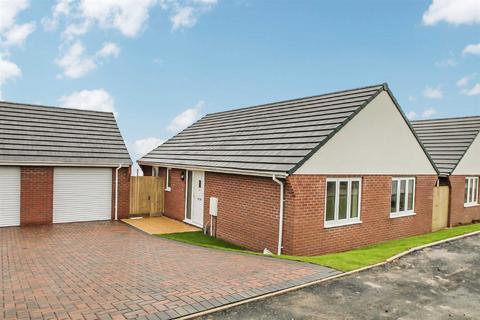 2 bedroom detached bungalow to rent, Catherton Close, Clee Hill, Nr Ludlow