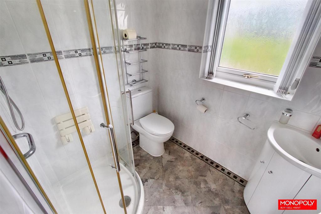 Shower Room.jpg