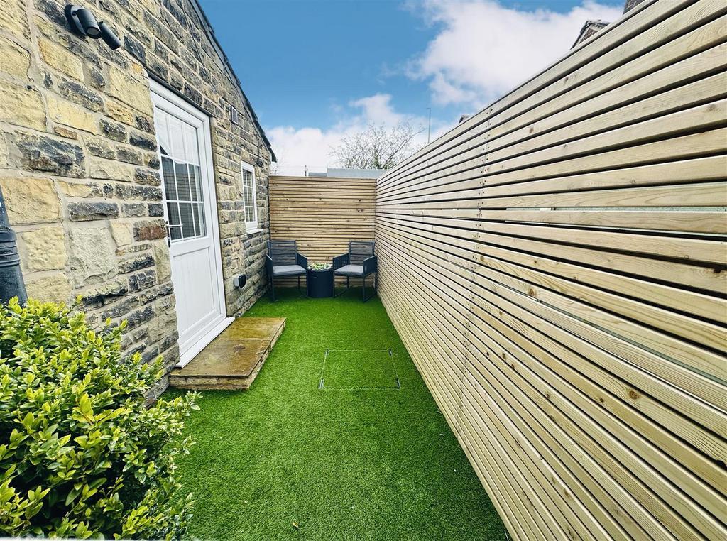 Private garden area.jpg
