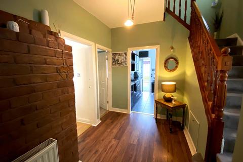4 bedroom semi-detached house for sale, Stamford Grove, Stalybridge SK15