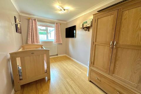 19 Ash Lane, Collingtree, Northampton, NN4 0ND