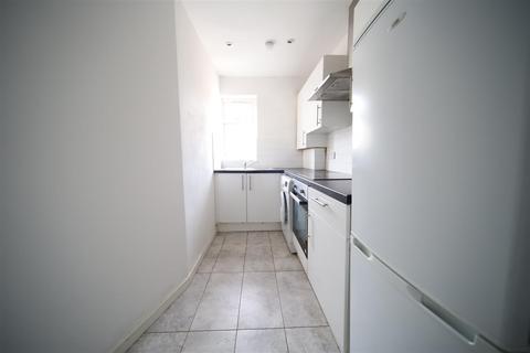 1 bedroom flat to rent, Seven Sisters Road, London