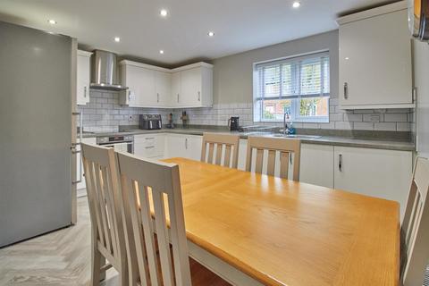 4 bedroom detached house for sale, Cardinal Drive, Burbage