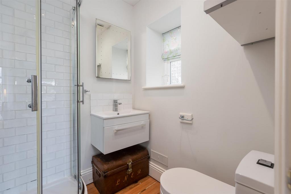 Bedroom 1 En Suite
