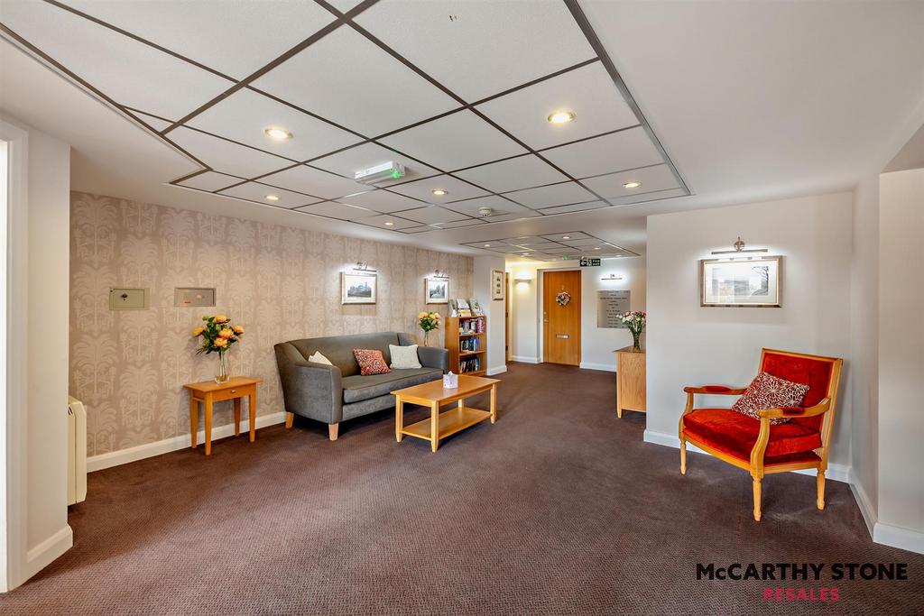 8588489-interior35-800.jpg
