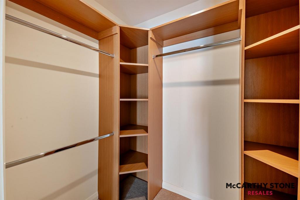 8588489-interior24-800.jpg