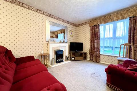 2 bedroom flat for sale, Victoria Gardens, Cradley Heath