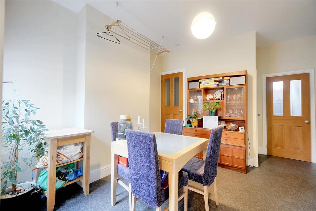 Dining/Living Kitchen