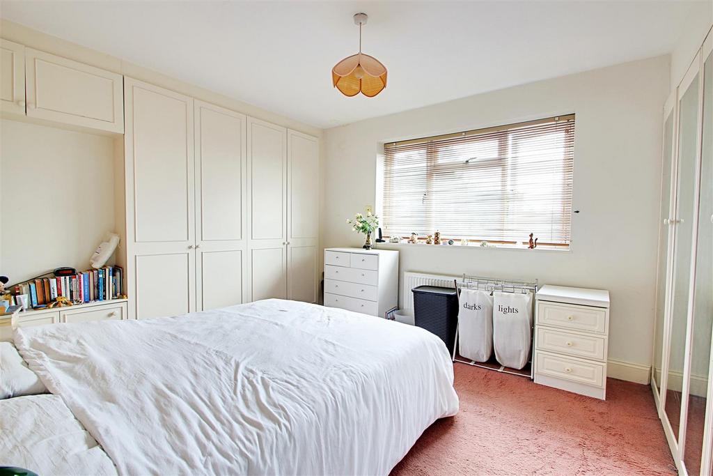 Master Bedroom.jpg
