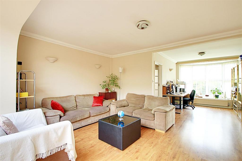 Living Room.jpg