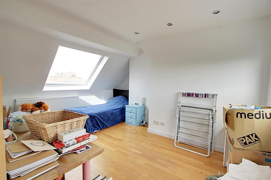 Bedroom 2.jpg