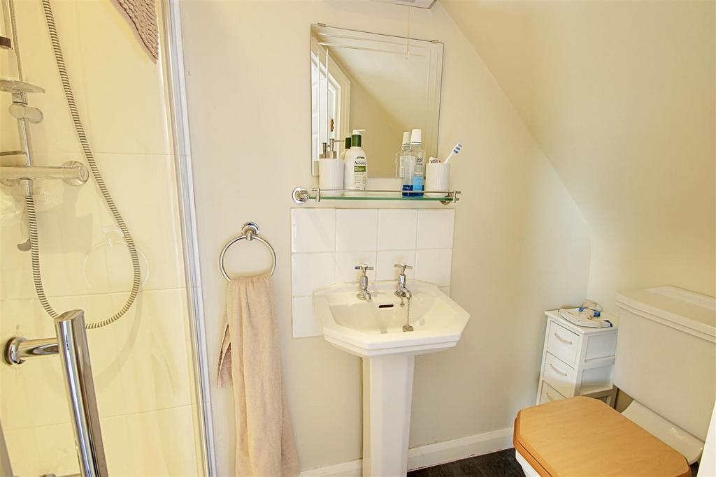 Ensuite.jpg