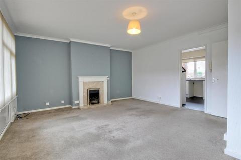 2 bedroom apartment for sale, Kingston Road, Willerby, Hull