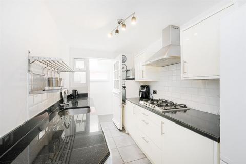 58a New Wanstead, London, E11 2SU