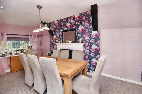 5 bedroom terraced house for sale, Stalbridge