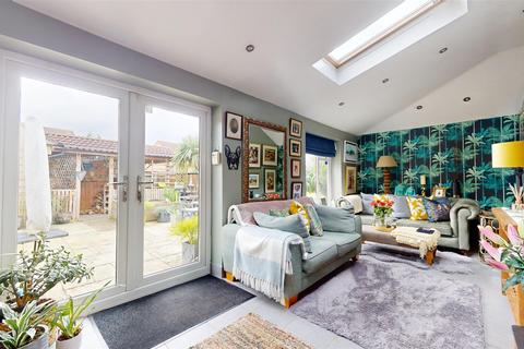4 bedroom semi-detached house for sale, Staunton Fields, Whitchurch, Bristol