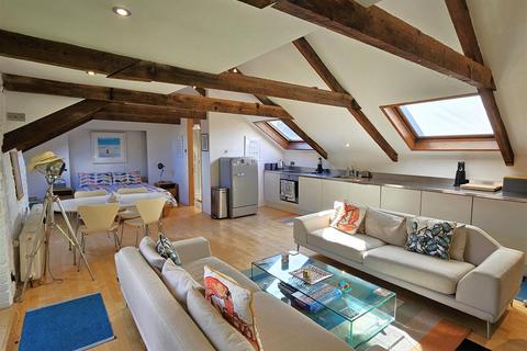 Studio for sale, Place Road, Fowey
