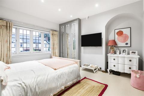55 Matlock Road, Caversham, Reading, RG4 7BP