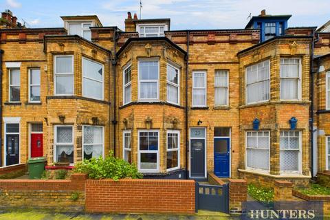4 bedroom terraced house for sale, Richmond Street, Bridlington