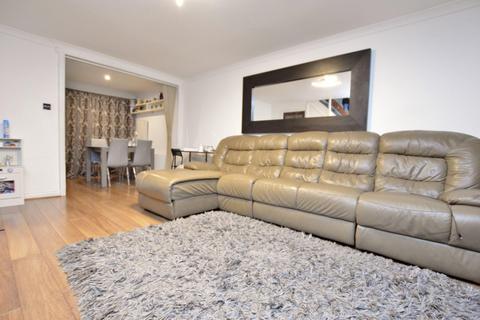 2 bedroom flat for sale, Shepherds Close, Romford