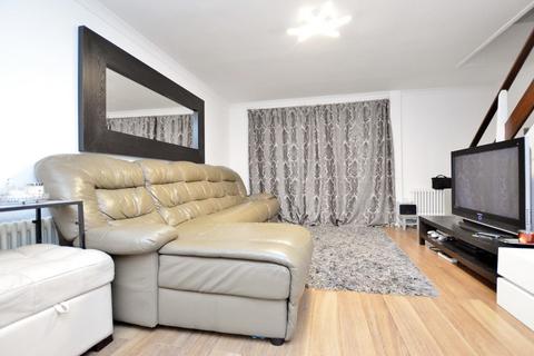 2 bedroom flat for sale, Shepherds Close, Romford