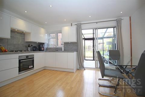 3 bedroom house for sale, Faverolle Green, Cheshunt, Waltham Cross