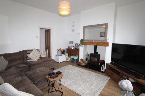2 bedroom terraced house for sale, Ash Grove, Keighley, BD21