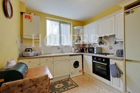 4 Lane Close, London, NW2 6QZ