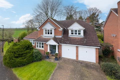 4 bedroom detached house for sale, Manor Farm Close, Copmanthorpe, York