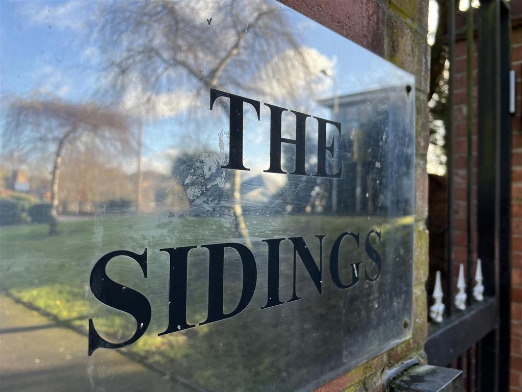 The Sidings, Hagley, Stourbridge 2 bed apartment for sale £220,000