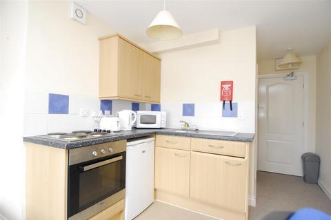 14 bedroom end of terrace house for sale, Camden Street, Plymouth PL4