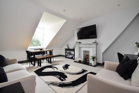 1 bedroom flat for sale, St. Helens Park Road, Hastings
