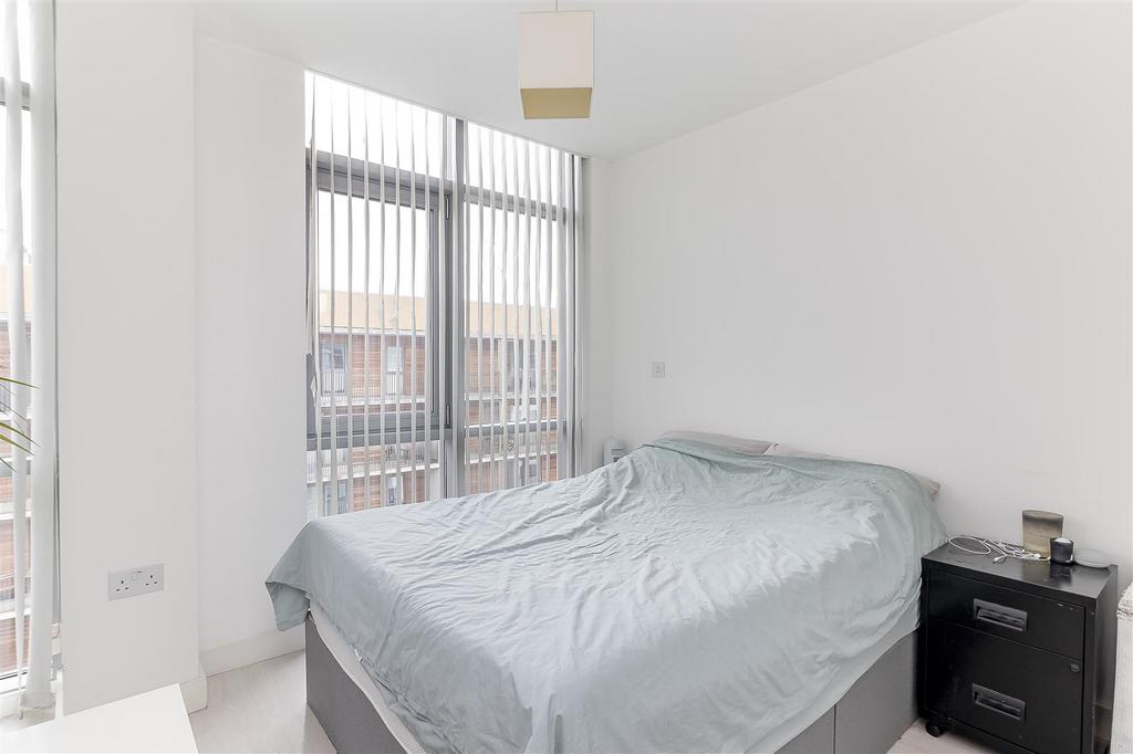 Bedroom - B.jpg