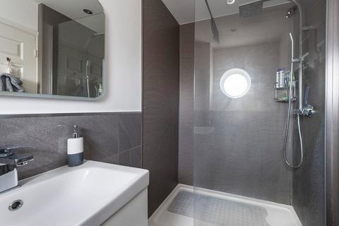 33 Birchington Close, Bexleyheath, DA7 5ED